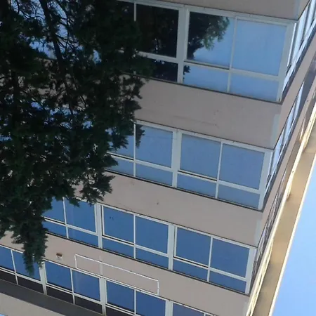 ベッド・アンド・ブレックファスト B&B Bagheria バゲリーア